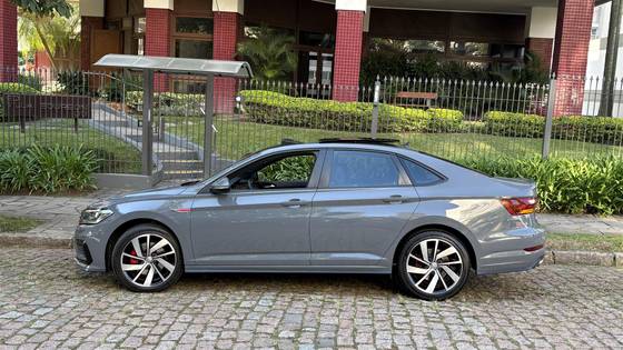 VOLKSWAGEN JETTA 2.0 350 TSI GASOLINA GLI DSG